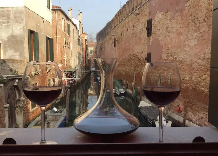 Ca' Venice Canal View